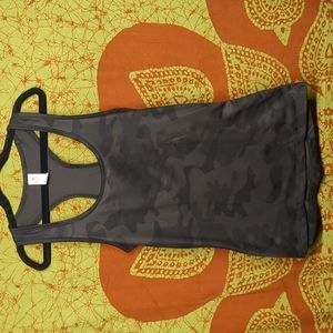 NWOT 90 Degree Tank Top in Black/Grey Camo size XS